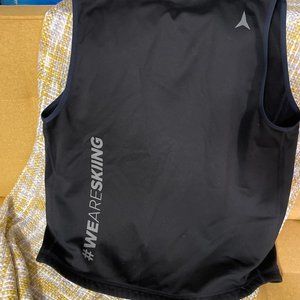 Atomic Light Vest